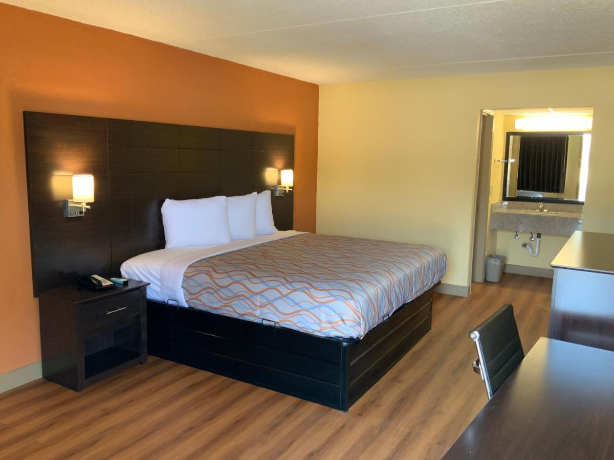 Days Inn By Wyndham Troy Il エクステリア 写真