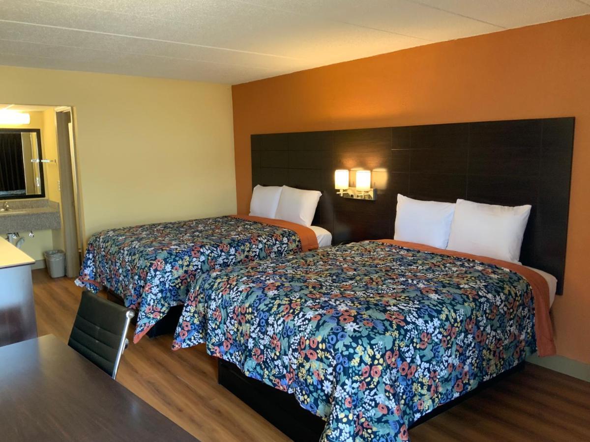 Days Inn By Wyndham Troy Il エクステリア 写真